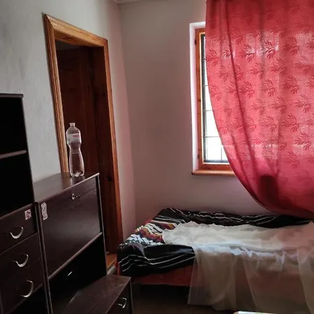 Holiday home дом в черноморке 3х этажный все удобства 200метров *